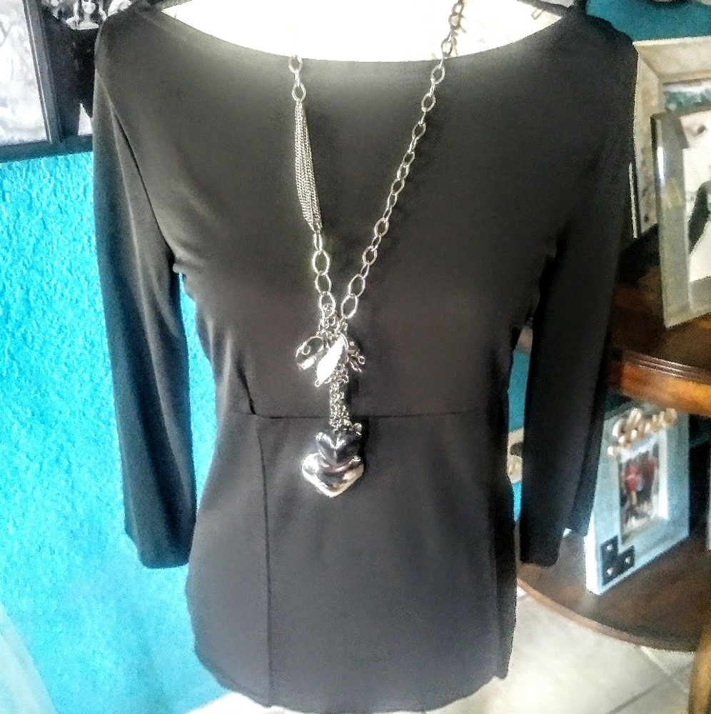 Black anne klein top